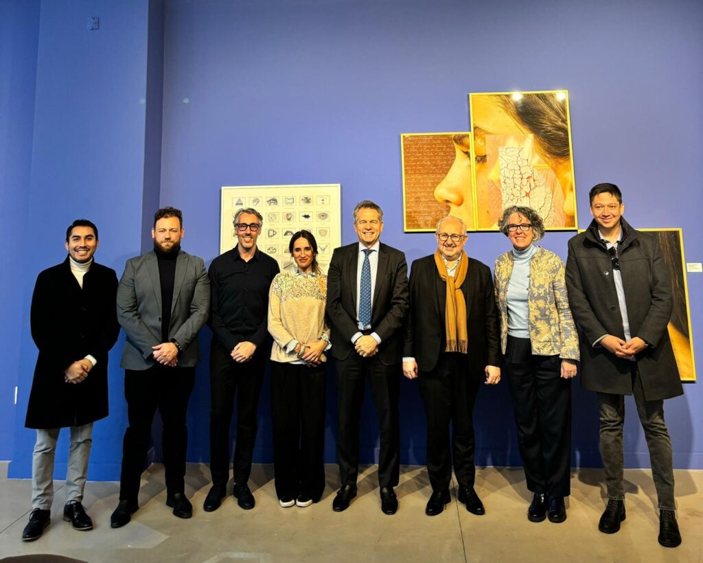 Lee más sobre el artículo Uruguay y la economía creativa: estrategias para un futuro sostenible y competitivo