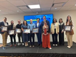Lee más sobre el artículo 
<span class="bsf-rt-reading-time"><span class="bsf-rt-display-label" prefix="Tiempo de lectura"></span> <span class="bsf-rt-display-time" reading_time="1"></span> <span class="bsf-rt-display-postfix" postfix="mins"></span></span><!-- .bsf-rt-reading-time -->Seis proyectos que impulsan la circularidad de baterías de litio en américa latina