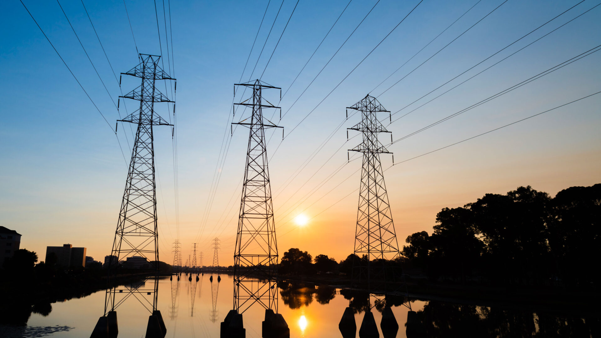 Lee más sobre el artículo California se convertirá en el primer estado de los Estados Unidos en administrar cortes de energía con AI