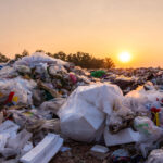 Por qué el reciclaje no es suficiente para abordar el problema plástico