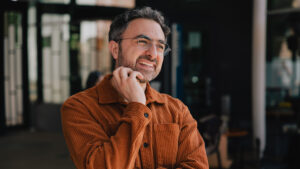 Lee más sobre el artículo 
<span class="bsf-rt-reading-time"><span class="bsf-rt-display-label" prefix="Tiempo de lectura"></span> <span class="bsf-rt-display-time" reading_time="2"></span> <span class="bsf-rt-display-postfix" postfix="mins"></span></span><!-- .bsf-rt-reading-time -->La descarga: la postura de Microsoft sobre la IA erótica y un misterio publicitario sobre la IA