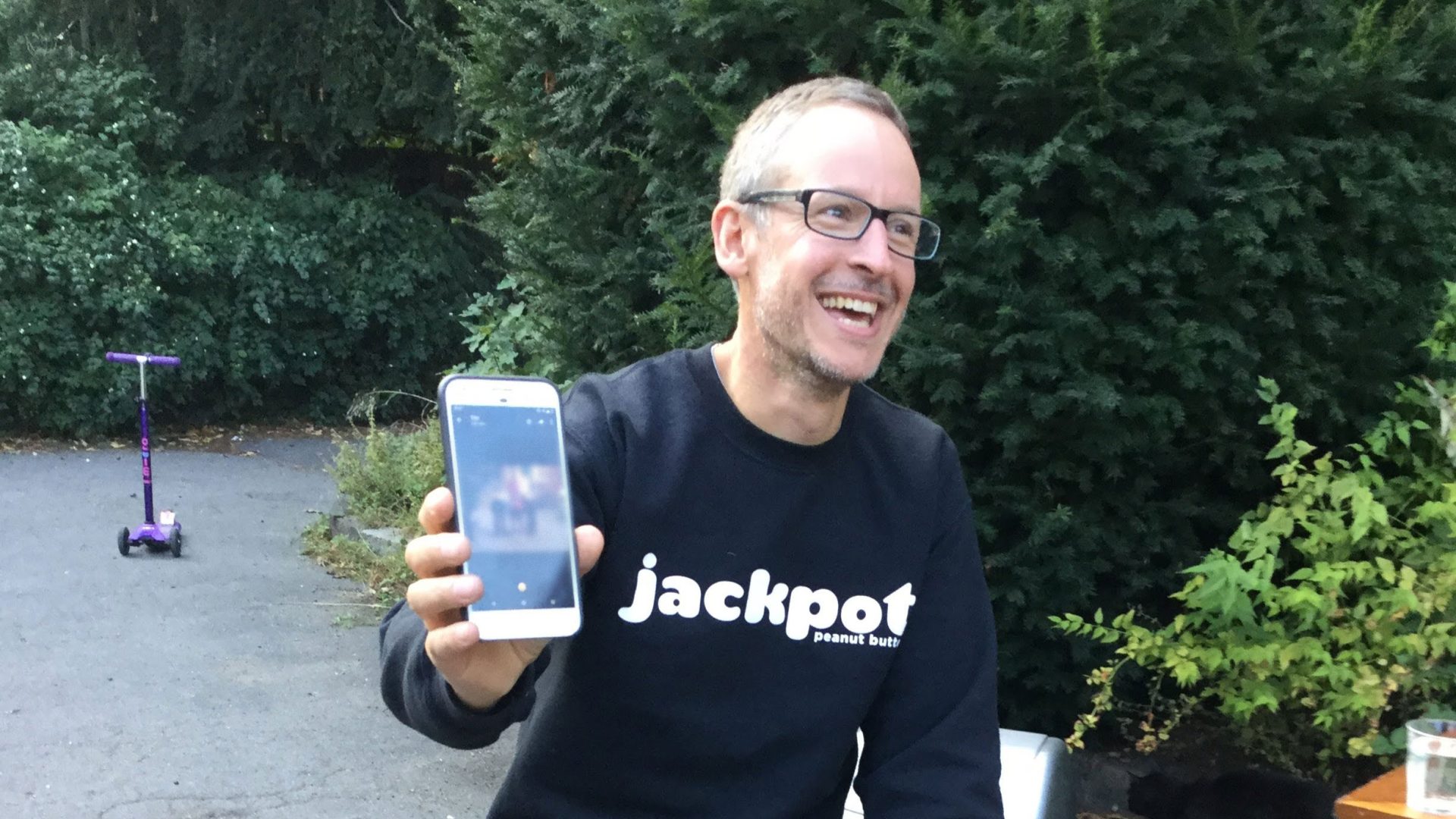 En este momento estás viendo 
<span class="bsf-rt-reading-time"><span class="bsf-rt-display-label" prefix="Tiempo de lectura"></span> <span class="bsf-rt-display-time" reading_time="1"></span> <span class="bsf-rt-display-postfix" postfix="mins"></span></span><!-- .bsf-rt-reading-time -->3 cosas que le gustan a Will Douglas Heaven en este momento