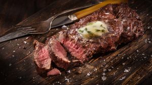 Lee más sobre el artículo 
<span class="bsf-rt-reading-time"><span class="bsf-rt-display-label" prefix="Tiempo de lectura"></span> <span class="bsf-rt-display-time" reading_time="1"></span> <span class="bsf-rt-display-postfix" postfix="mins"></span></span><!-- .bsf-rt-reading-time -->Las nuevas pautas dietéticas de Estados Unidos ignoran décadas de investigación científica