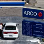 ¿Son los altos precios de la gasolina una buena noticia para los vehículos eléctricos? Es complicado.