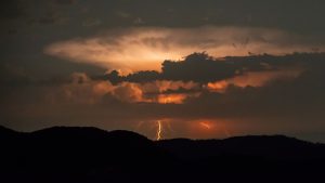 Lee más sobre el artículo 
<span class="bsf-rt-reading-time"><span class="bsf-rt-display-label" prefix="Tiempo de lectura"></span> <span class="bsf-rt-display-time" reading_time="1"></span> <span class="bsf-rt-display-postfix" postfix="mins"></span></span><!-- .bsf-rt-reading-time -->¿Cuánta prevención de incendios forestales es demasiada?